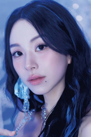 CHAEYOUNG portrait