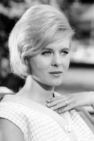 June Ritchie portrait