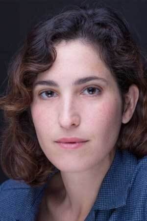 Carla Linares portrait