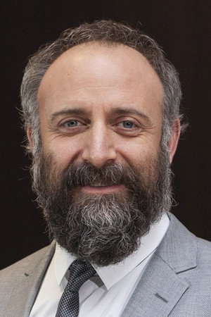 Halit Ergenç portrait