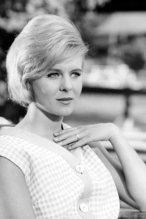 June Ritchie portrait