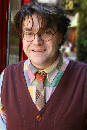 Rosearik Rikki Simons portrait