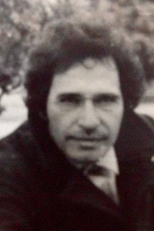 Robert Hải portrait