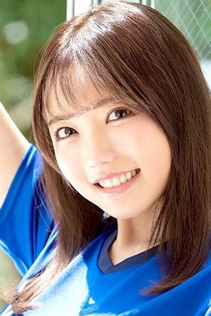 Reona Tomiyasu portrait