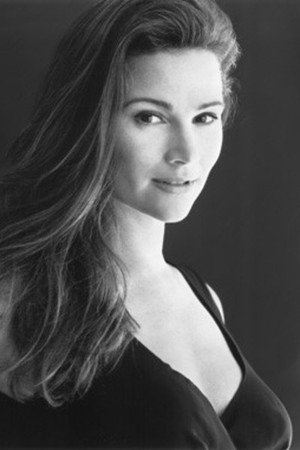 Keely Shaye Brosnan portrait