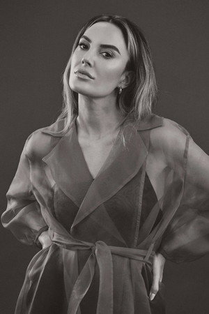 Elizabeth Chambers portrait