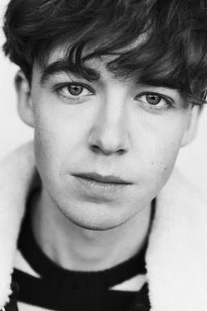 Alex Lawther portrait