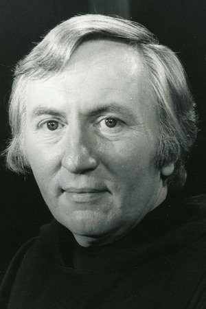 Paul Le Person portrait