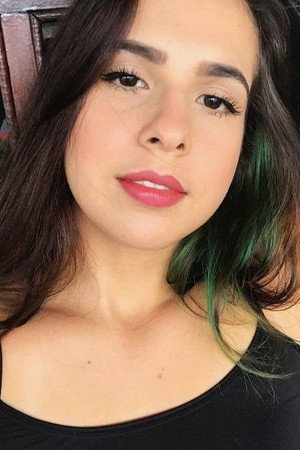 Andressa Medina portrait