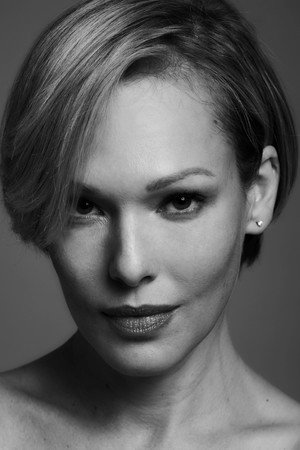 Erin Cummings portrait