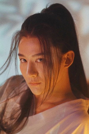 Lu Zhuo portrait