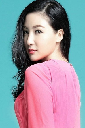 Candy Liu portrait
