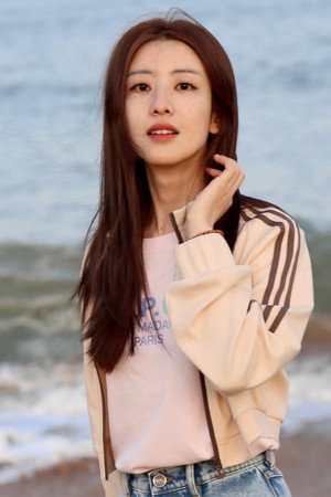 Yang Yuxi portrait