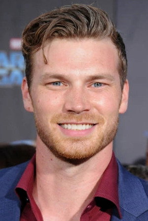Derek Theler portrait