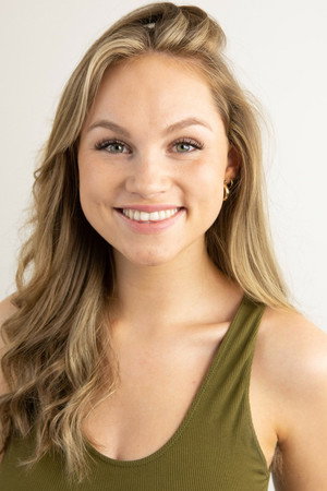 Ashley Dingwell portrait