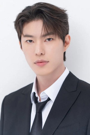 Shin Myung-sung portrait