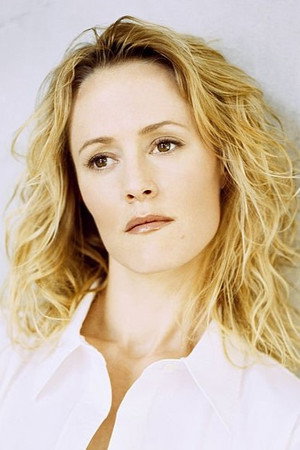 Mary Stuart Masterson portrait