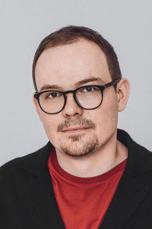 Igor Sadreev portrait