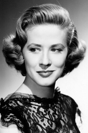 Joyce Holden portrait