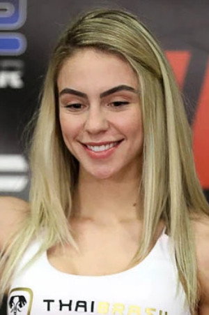 Nicolle Caliari portrait