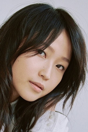 Riho Sayashi portrait