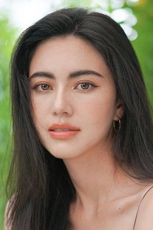 Davika Hoorne portrait