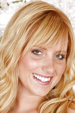 Kinley Knight portrait