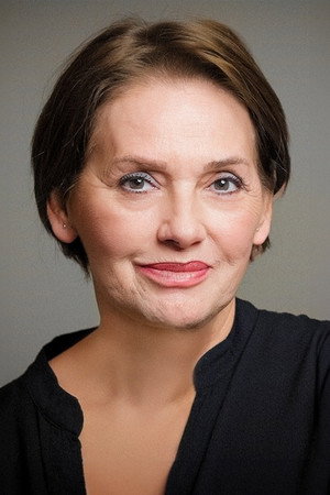 Nur Sürer portrait