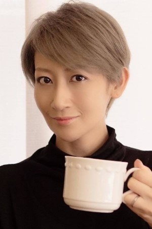 Misuzu Aki portrait