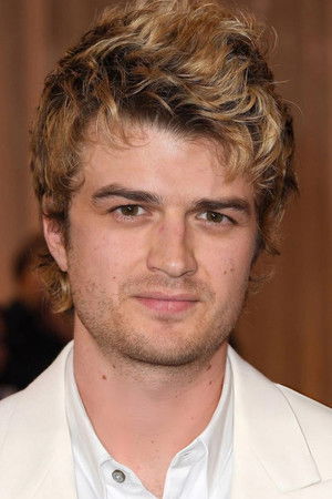 Joe Keery portrait