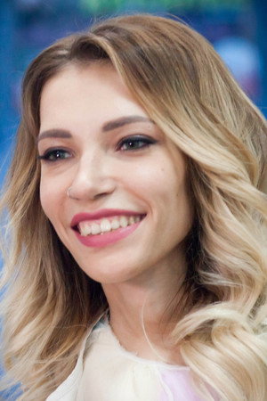 Yuliya Samoylova portrait