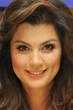 Açelya Akkoyun portrait