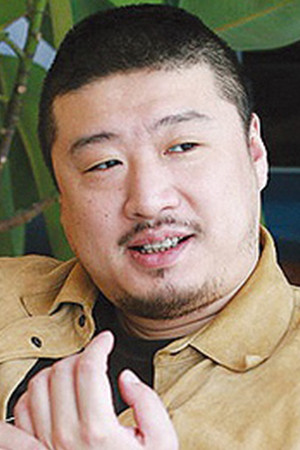 Qian Yanqiu portrait