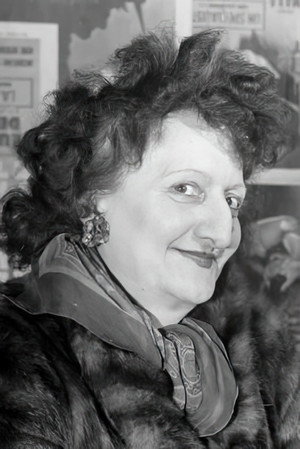 Renée Gardès portrait