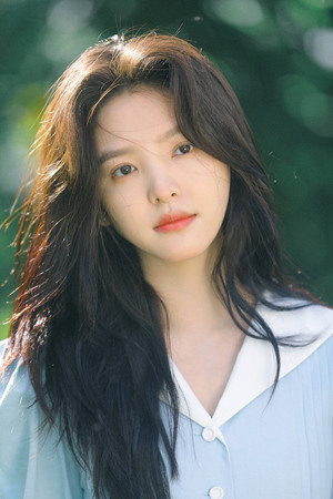 Zhang Ruonan portrait
