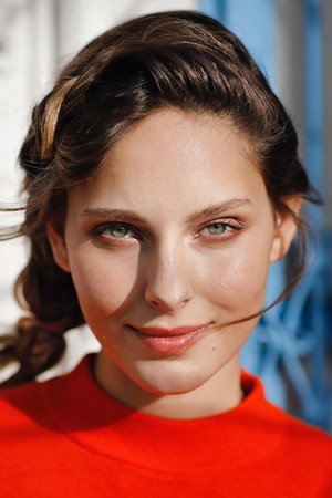Jessica May portrait