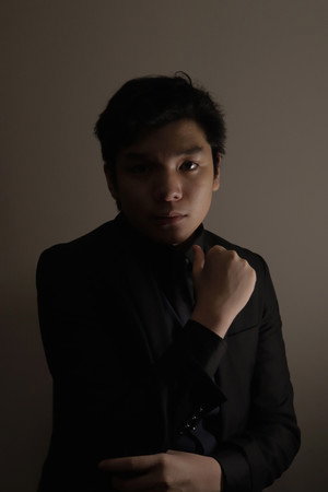 Erik Contreras portrait