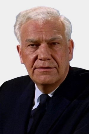 Harry Holcombe portrait