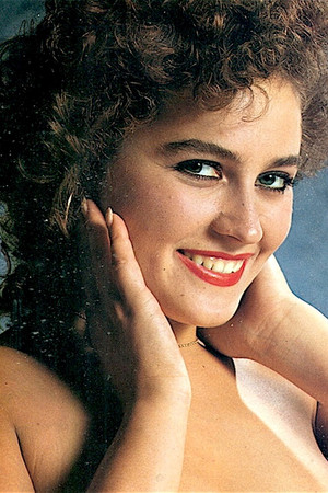 Lory Del Santo portrait