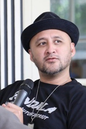 Aqi Singgih portrait