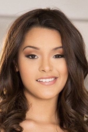 Josie Jagger portrait