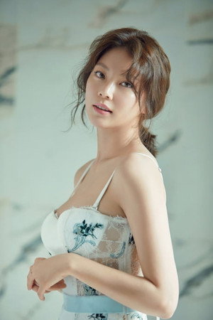 Gong Seung-yeon portrait