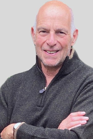 Loyd Grossman portrait