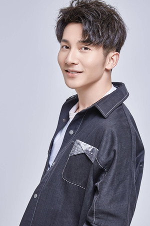 Kaixiang Huang portrait
