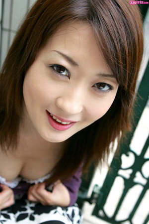 Saori Ikuta portrait