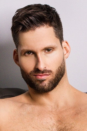 Logan Styles portrait