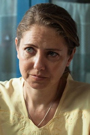 Ioana Abur portrait
