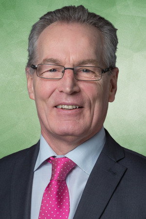 Gerry Kelly portrait