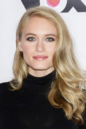 Leven Rambin portrait