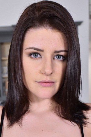 Michele James portrait